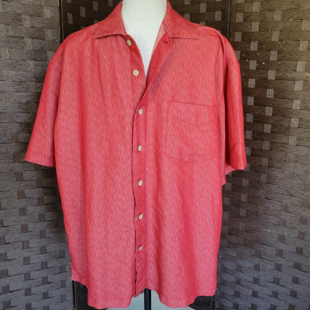 Batik Bay Red Men’s Short Sleeve Button Down Shirt   Size XL
